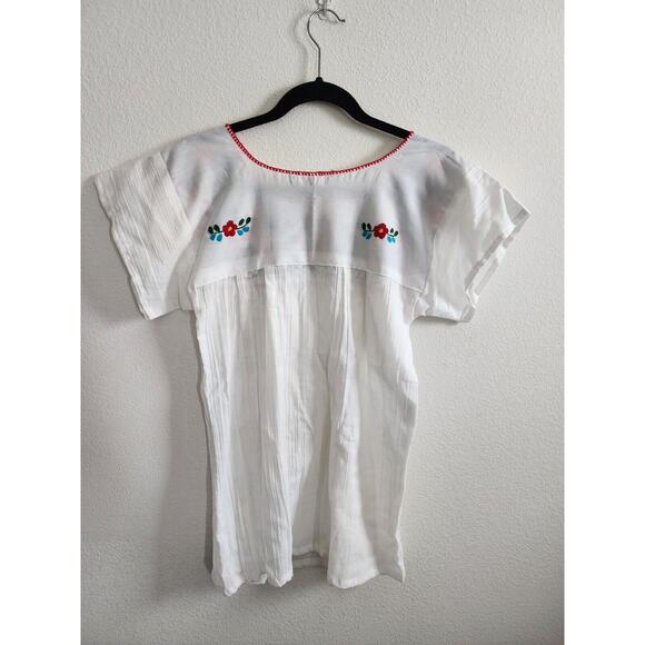 Embroidered Peasant Floral Mexican Boho Fiesta Blouse hand made White Medium - Picture 2 of 3